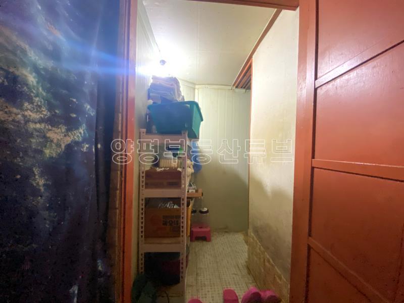 37번국도 인근의 계획관리지역 평지에 있는 투자와 거주에 적합한 저렴한 농가주택_9