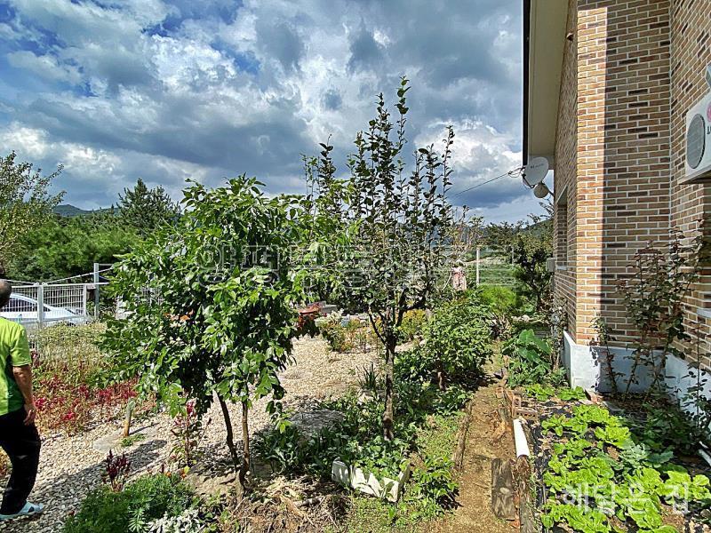 조망좋고 접근성 좋은 단지내 전원주택_2