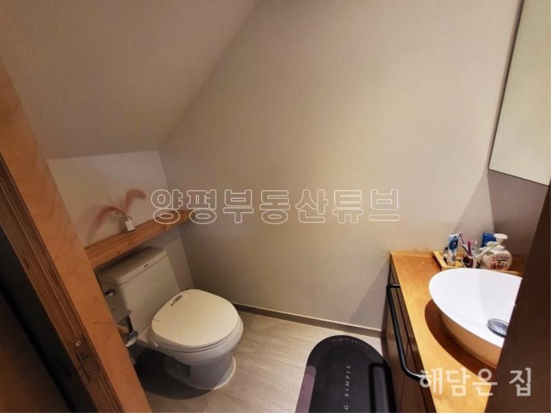 가격대비 너무 좋은 알땅 남향 주택! 깔끔한 인테리어와 독특한 인테리어로 따뜻함과 편안함을_4