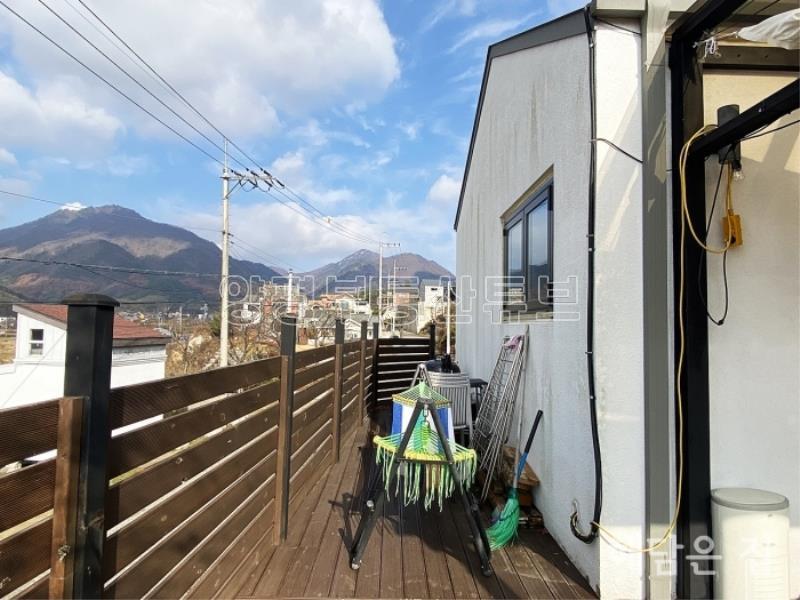 가격대비 너무 좋은 알땅 남향 주택! 깔끔한 인테리어와 독특한 인테리어로 따뜻함과 편안함을_9