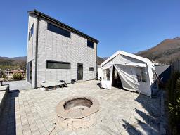 백운봉에서 흐르는 계곡과 숲의 향기를 품은 마을에 위치한 전원주택_썸네일_20