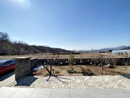 백운봉에서 흐르는 계곡과 숲의 향기를 품은 마을에 위치한 전원주택_썸네일_22