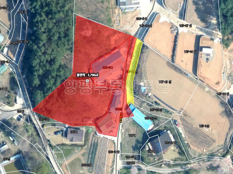 숲을 안고 있는 1000평대의 넓은 토지 주택 및 목장용지 포함_1