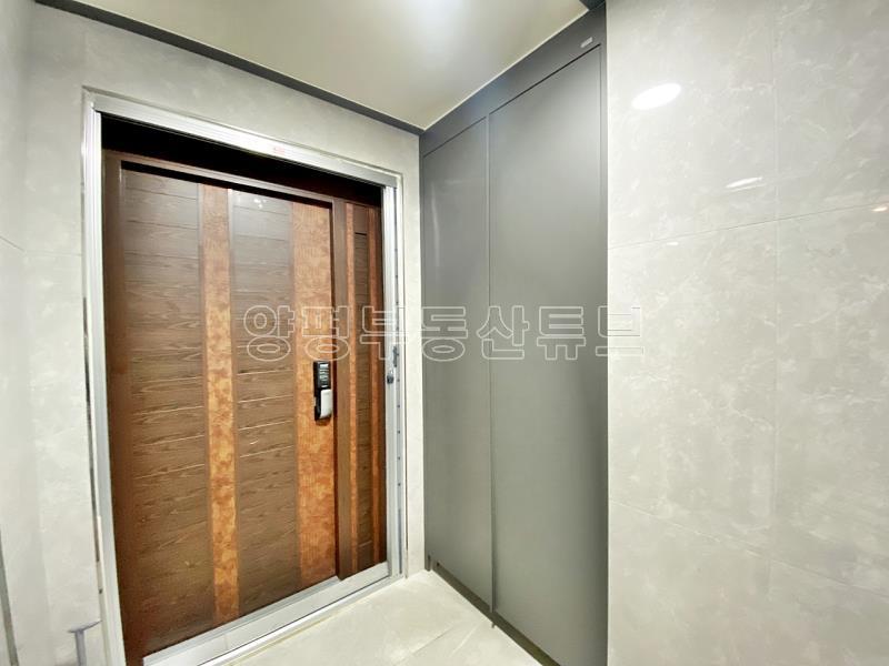 조용하고 평화로운 숲속에 자리한 저렴하고 예쁜 전원주택_11