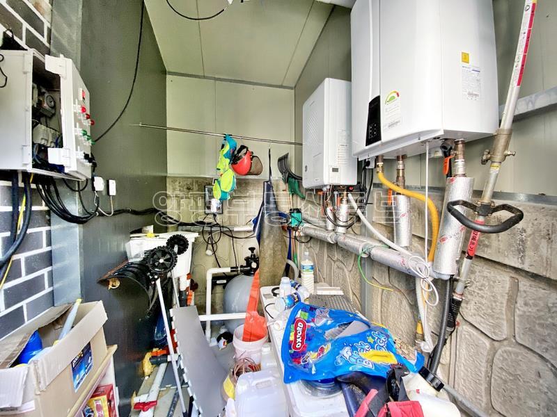 조용하고 평화로운 숲속에 자리한 저렴하고 예쁜 전원주택_21