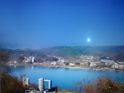 조용하고 평화로운 숲속에 자리한 저렴하고 예쁜 전원주택_썸네일_23