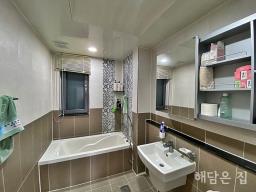 지열난방으로 난방비 적은 남향 단지내 주택! 실거주를 위한 직영건축!_썸네일_4