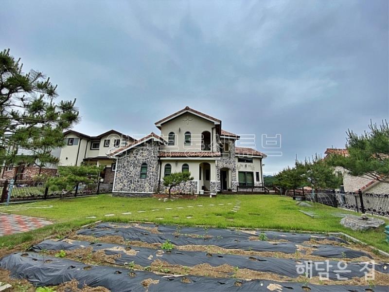 지열난방으로 난방비 적은 남향 단지내 주택! 실거주를 위한 직영건축!_18