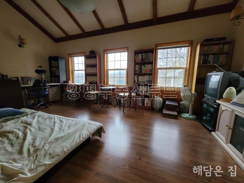 교평리의 정원 넓은 ,강조망, 독립적이며 주위에 고급주택들이 있는 전원 주택_3