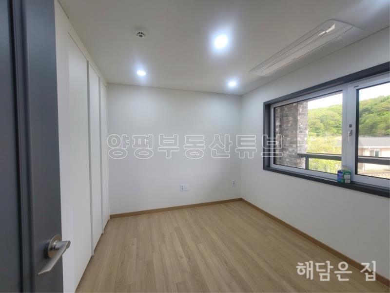 [매매/전세/월세~동시진행거의 신축이나 다름없는 양평역 오빈역 차량 5분 거리 남향 주택!_9