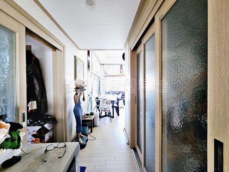 국유지 숲으로 둘러쌓인 아늑한 곳에 황토방 있는 넓은 토지의 단층 전원주택_11