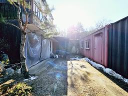 국유지 숲으로 둘러쌓인 아늑한 곳에 황토방 있는 넓은 토지의 단층 전원주택_썸네일_23