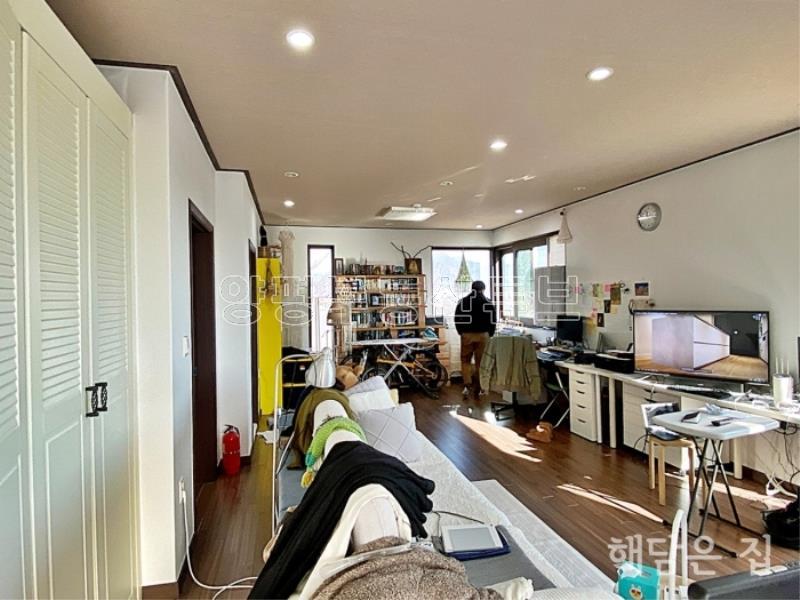 남한강조망되는 철근콘크리트 건축주택! 단지형에 지열보일러로 단열효과 끝내주며 강상면생활권_3