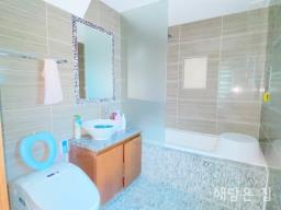 중원천이 뒤쪽에 흐르며 넓고 산세권이 펼쳐진 단지 내 주택_썸네일_4