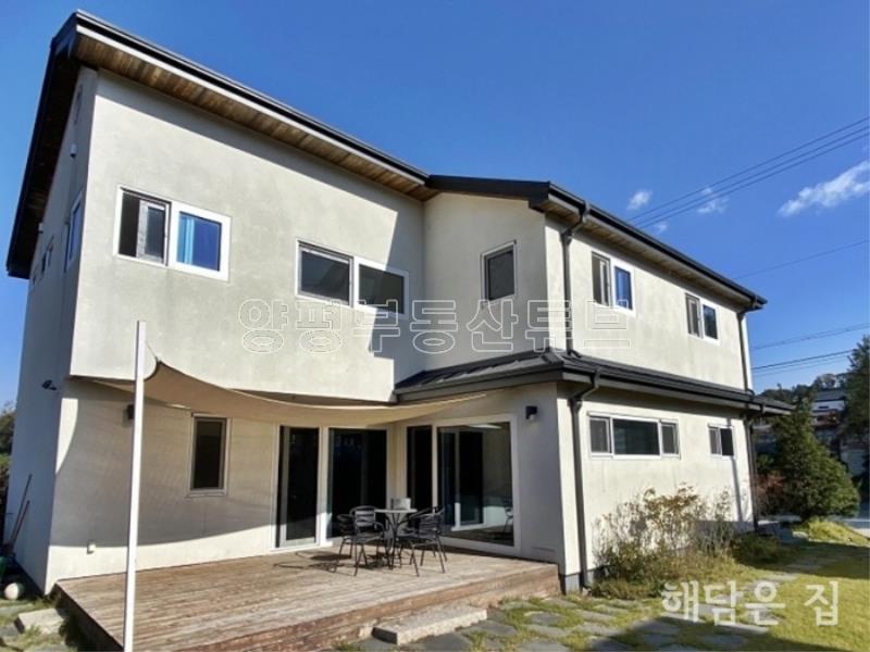 양평시내 가까운 네모반듯한 토지의 남향 주택!파고라 주차에 규조토시공으로 습기 걱정 NO!_12