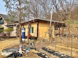 파격적인 가격할인! 4억 가격내린 남향 철근콘크리트 600평 산자락 영구조망 2층 강조망!_썸네일_4