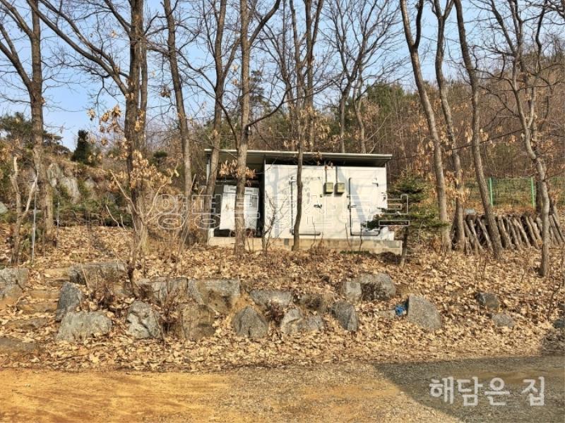 파격적인 가격할인! 4억 가격내린 남향 철근콘크리트 600평 산자락 영구조망 2층 강조망!_5