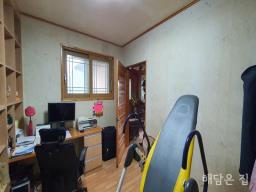 강상초등학교 인근 동향 철.콘 전원주택,깔끔한 정원에 독립적인 평탄지_썸네일_10