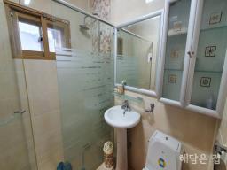 강상초등학교 인근 동향 철.콘 전원주택,깔끔한 정원에 독립적인 평탄지_썸네일_11