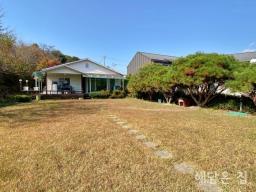 가성비 좋은 3억대로 값싼 약 240평 부지의 남향 주택!소나무가 경계수로 프라이빗함 업!_썸네일_8