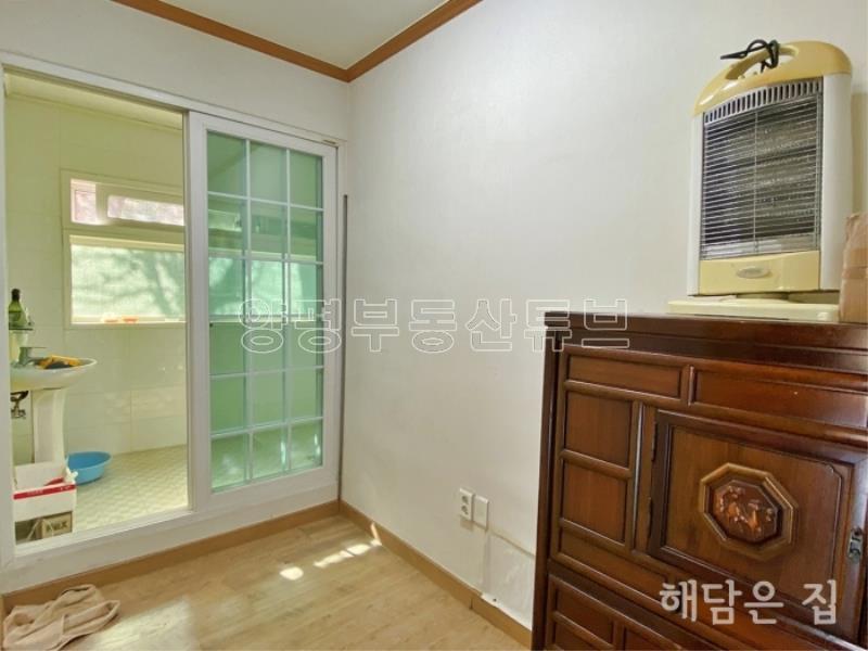 가성비 좋은 3억대로 값싼 약 240평 부지의 남향 주택!소나무가 경계수로 프라이빗함 업!_14