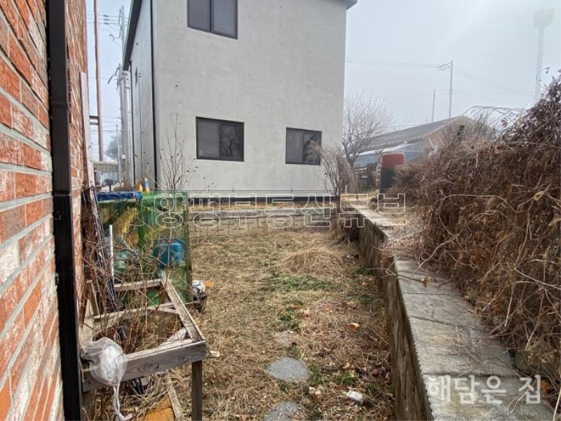 도로지분 없는 아담한 남향 철근콘크리트건축 주택!_4