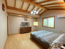 조현초등학교 8분거리 남향 주택.연못이 포함된 정원 잘 관리되어있습니다_썸네일_13