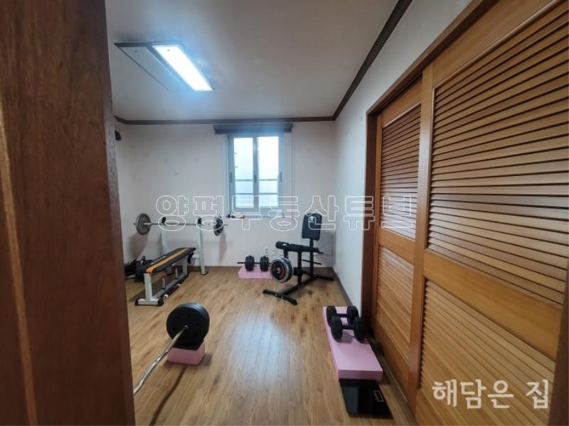 넓은 부지의 남향 철근콘크리트 주택! 갖가지 과실수가 정원에 식재한, 고급 단지 주택!?_12