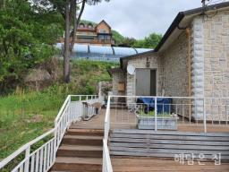 시원한 열린 조망 가진 넉넉한 면적의 단층주택_썸네일_5