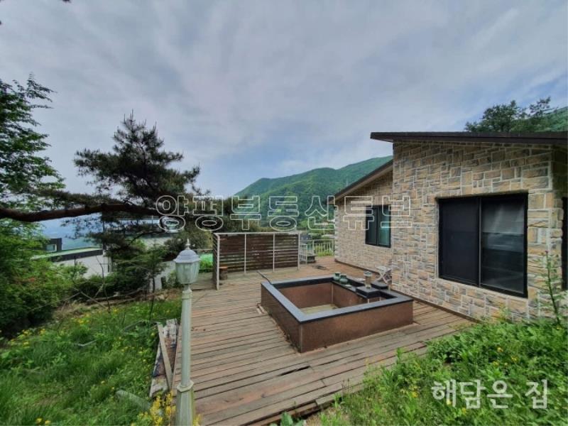 시원한 열린 조망 가진 넉넉한 면적의 단층주택_6