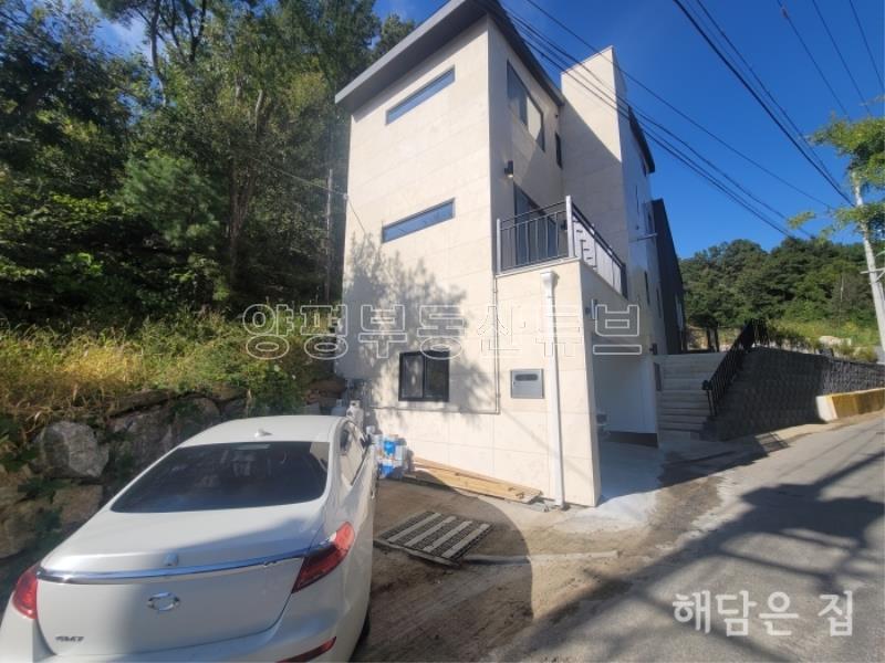 매매,전세 동시 진행중! 계곡이 도보거리에 있는 숲세권 독립적 남향 철근콘크리트 신축 주택_1