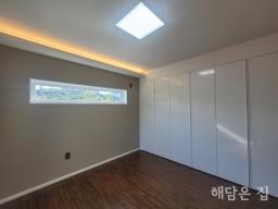 매매,전세 동시 진행중! 계곡이 도보거리에 있는 숲세권 독립적 남향 철근콘크리트 신축 주택_썸네일_13