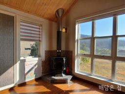 동일한 디자인의 건축으로 조성된 전원단지내 단층주택_썸네일_12