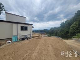 넓은 부지의 남향 신축 전원주택!_썸네일_4