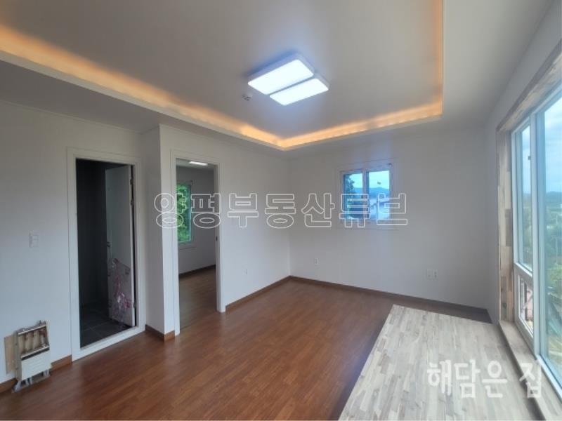 넓은 부지의 남향 신축 전원주택!_17