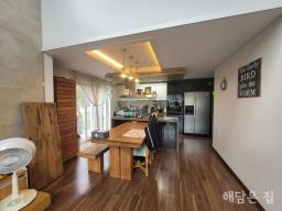 용문천이 앞에 흐르는 배산임수의 용문 덕촌리의 전원주택_썸네일_1