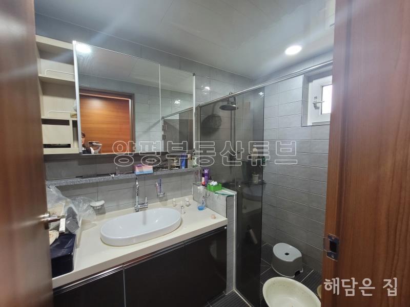 용문천이 앞에 흐르는 배산임수의 용문 덕촌리의 전원주택_8