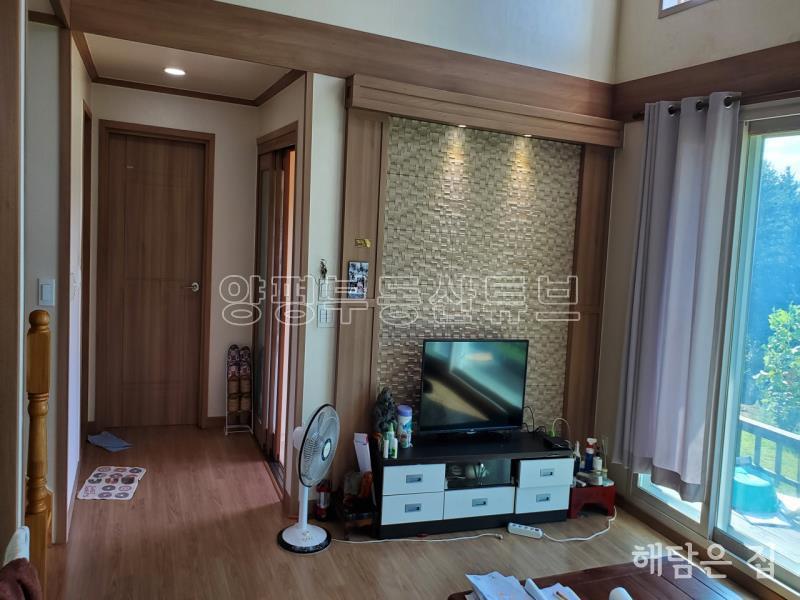 남향으로 조망 시원한 전원주택_12