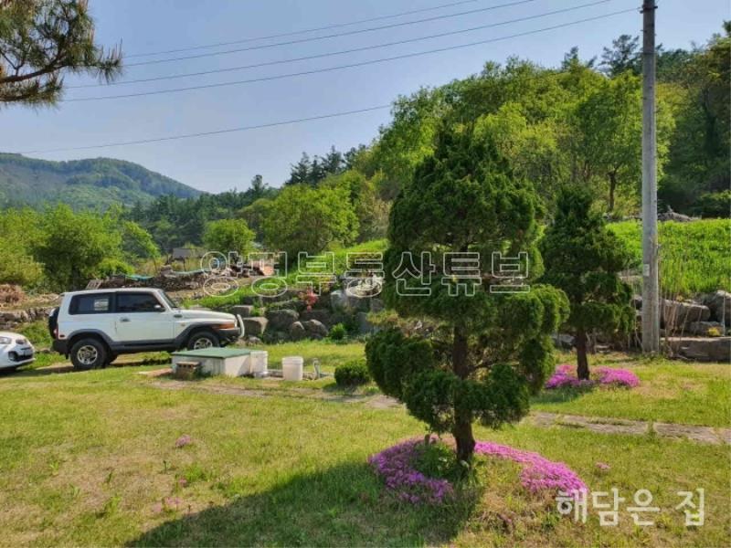 산자락에 입지한 계곡인근 동향 철근콘크리트 단층주택!_7