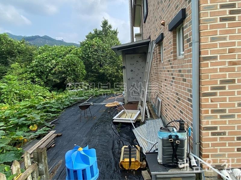 산자락 열린조망 좋은 프라이빗하고 조용한 정원 넓은 남향 주택!_7