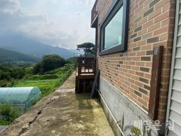 산자락 열린조망 좋은 프라이빗하고 조용한 정원 넓은 남향 주택!_썸네일_8