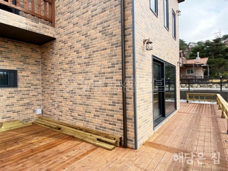 단열 우수한 정남향 신축 주택!개방감 있는 천정과 전열환기시스템으로 환기 용이!_2