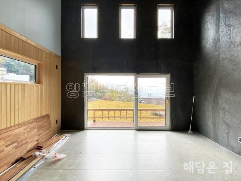 단열 우수한 정남향 신축 주택!개방감 있는 천정과 전열환기시스템으로 환기 용이!_9