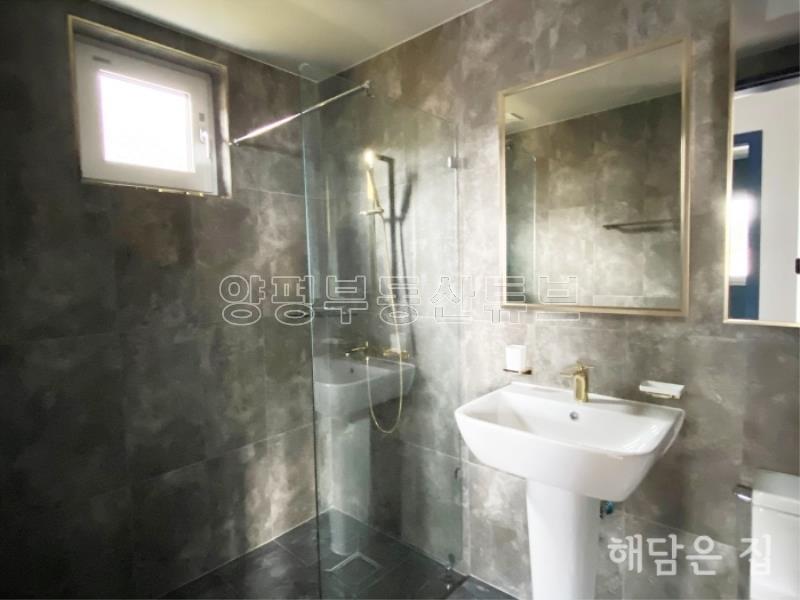 단열 우수한 정남향 신축 주택!개방감 있는 천정과 전열환기시스템으로 환기 용이!_19