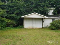 넓은 정원을 가진 강변산책로 도보거리의 전원주택_썸네일_4