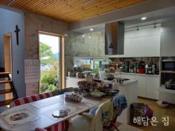 보증금 없이 1년 천만원!서향으로 열린 시원한 조망!_썸네일_8