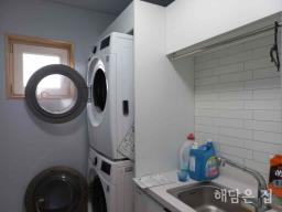 보증금 없이 1년 천만원!서향으로 열린 시원한 조망!_썸네일_14