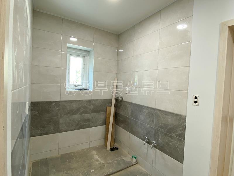 인근에 대아초등학교와 국수역이 있어서 지가 상승이 기대되는 남향의 신축 철콘 전원주택_11