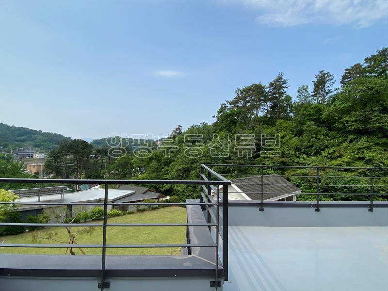 인근에 대아초등학교와 국수역이 있어서 지가 상승이 기대되는 남향의 신축 철콘 전원주택_18