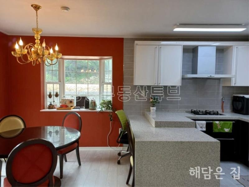 남향 열린 산세조망권의 전원주택!전원주택라이프 표지로 사용된 조용하고 한적한 입지!_11